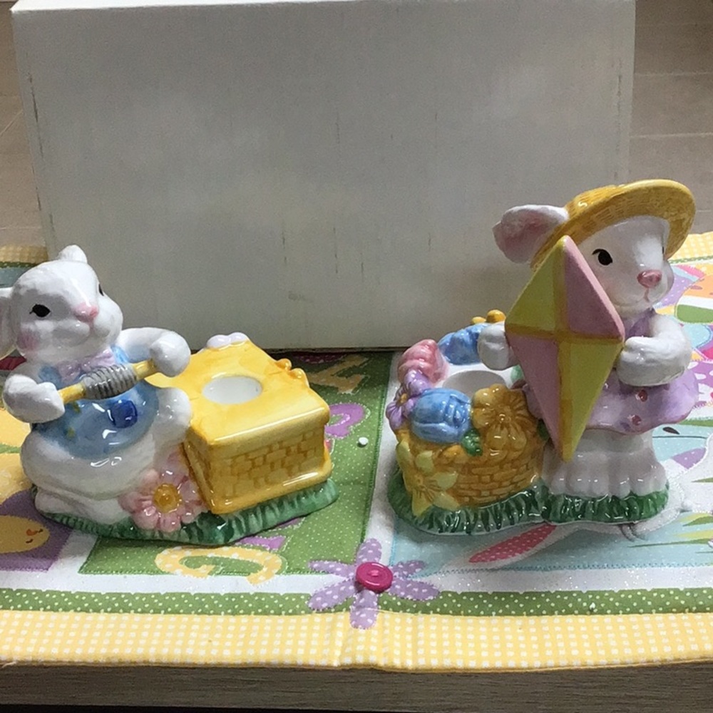 EASTER CANDLEHOLDER SET CERAMIC